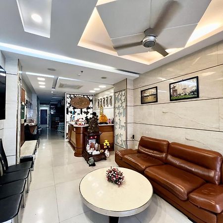 RedDoorz Sao Mai Hotel Ho Chi Minh Zewnętrze zdjęcie