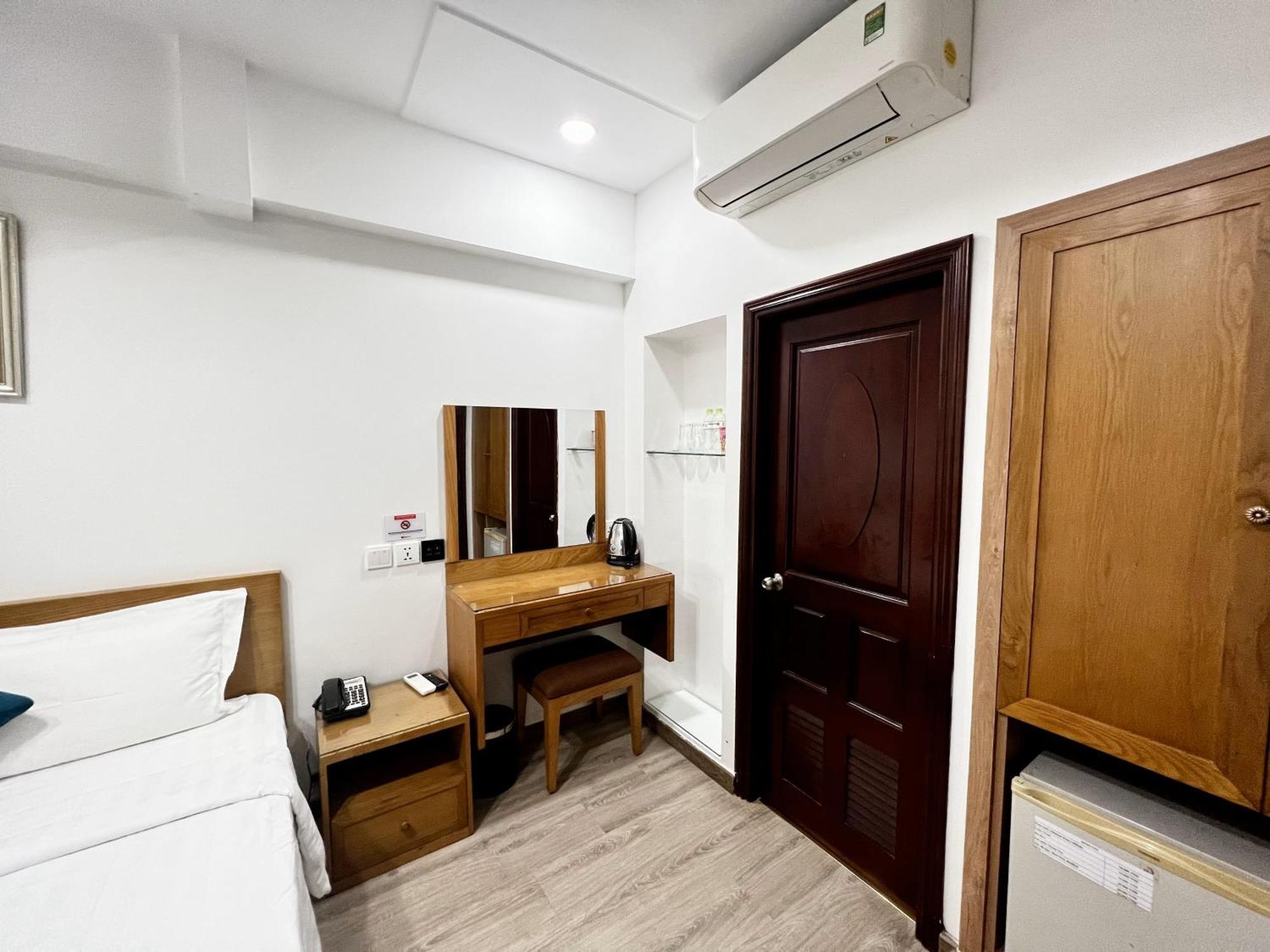 RedDoorz Sao Mai Hotel Ho Chi Minh Zewnętrze zdjęcie